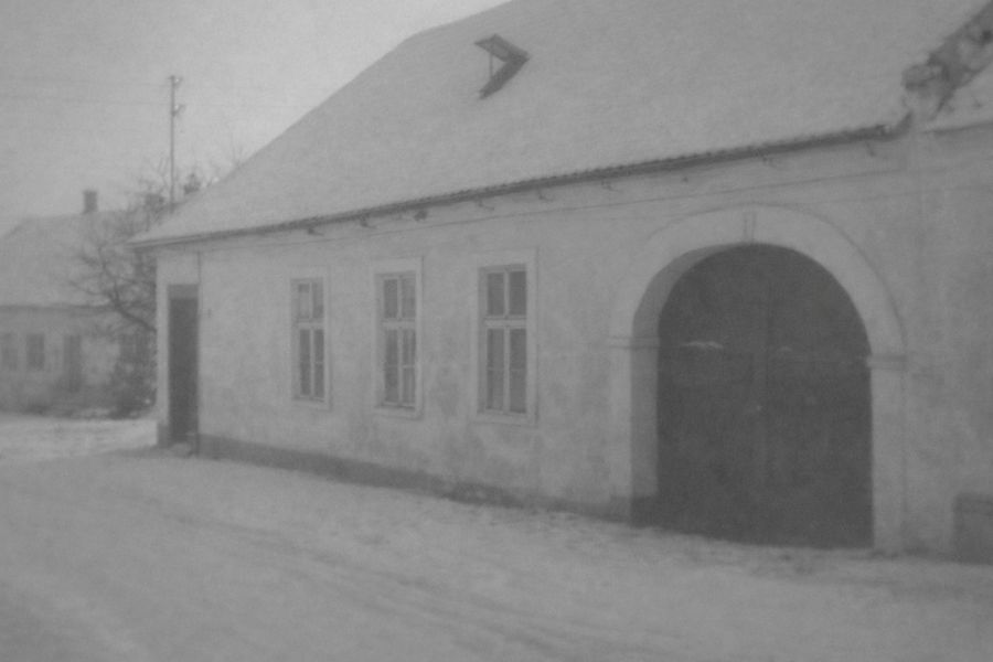 Haus in der Johannsesstraße in welchem die Apotheke zuerst untergebracht war.